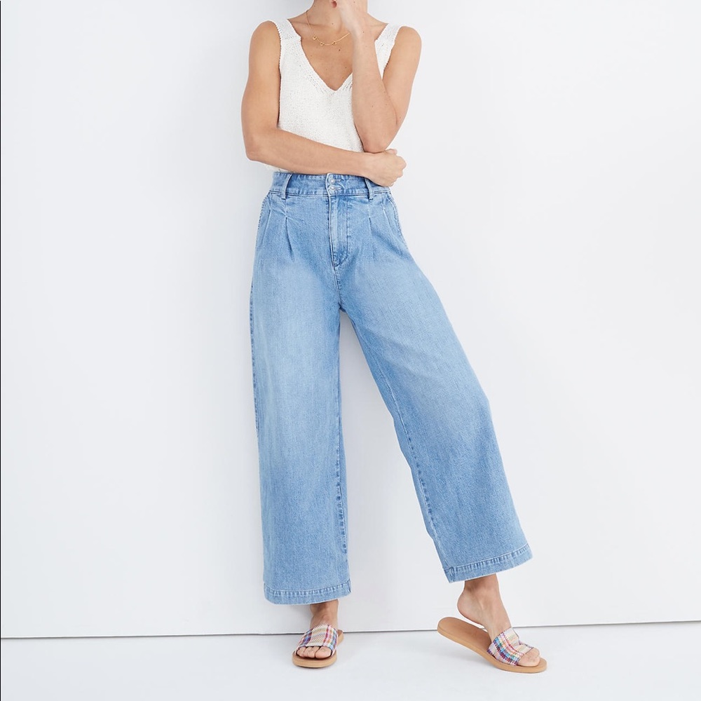 Madewell Light Wash Wide-Leg Flare Jeans